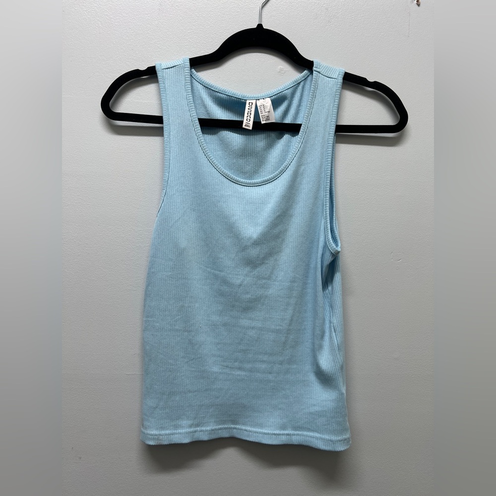 EUC H&M tank top